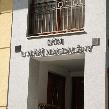 Karlovy Vary, Dum U Mari Magdaleny - 100 M Od Vridla Ngoại thất bức ảnh